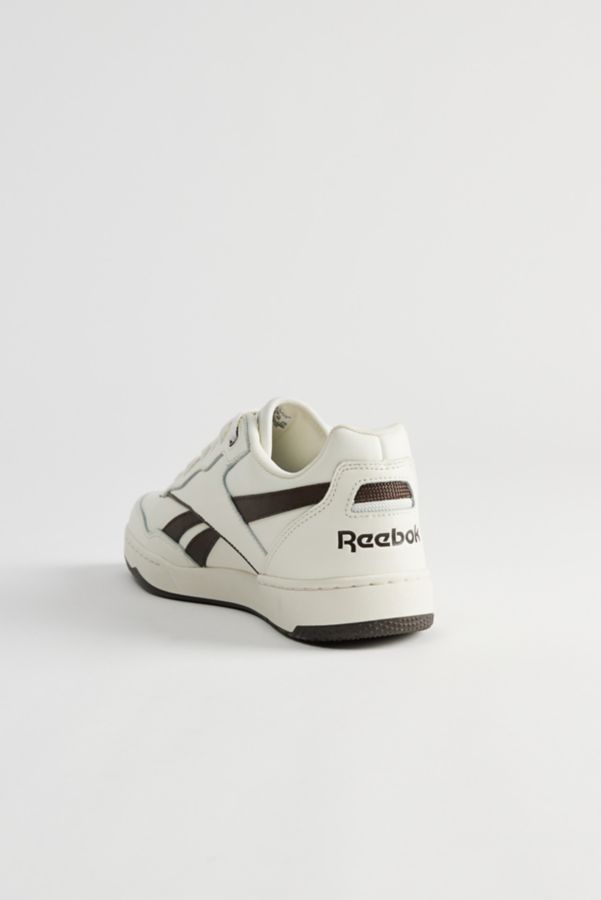 Slide View: 3: Sneaker de basketball BB4000 II Reebok