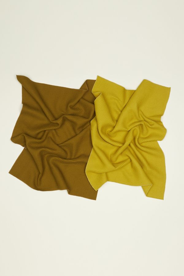 Slide View: 1: Hawkins New York Essential Waffle Dish Towels