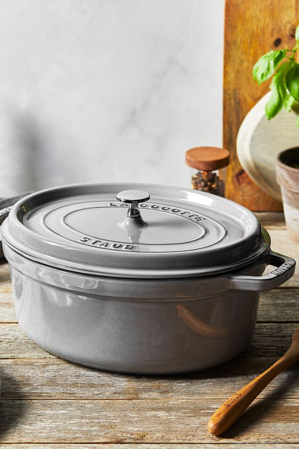 Slide View: 1: Staub Cast Iron Oval 5.75-quart Cocotte Dutch Oven Made in France