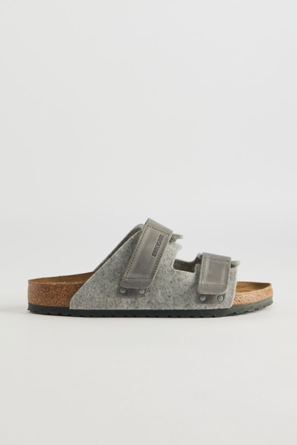 Slide View: 2: Birkenstock Men's Uji Sandal