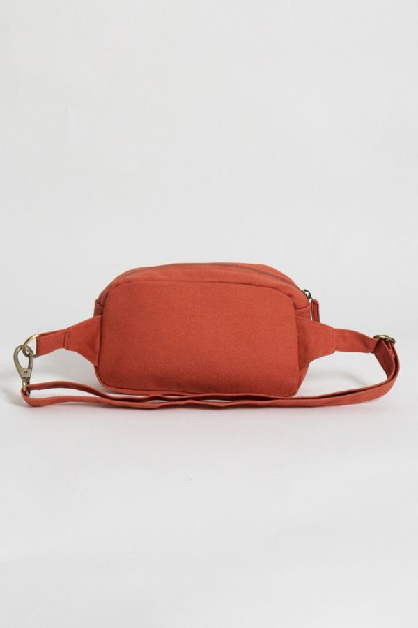 Slide View: 4: Terra Thread Organic Cotton Canvas Fanny Pack