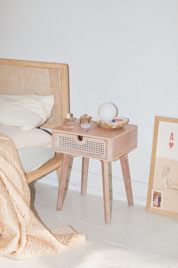 Slide View: 1: Marte Nightstand