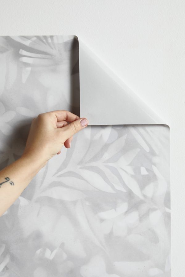 Slide View: 3: UO Home July Hibiscus Airbrush Tropical Removable Wallpaper