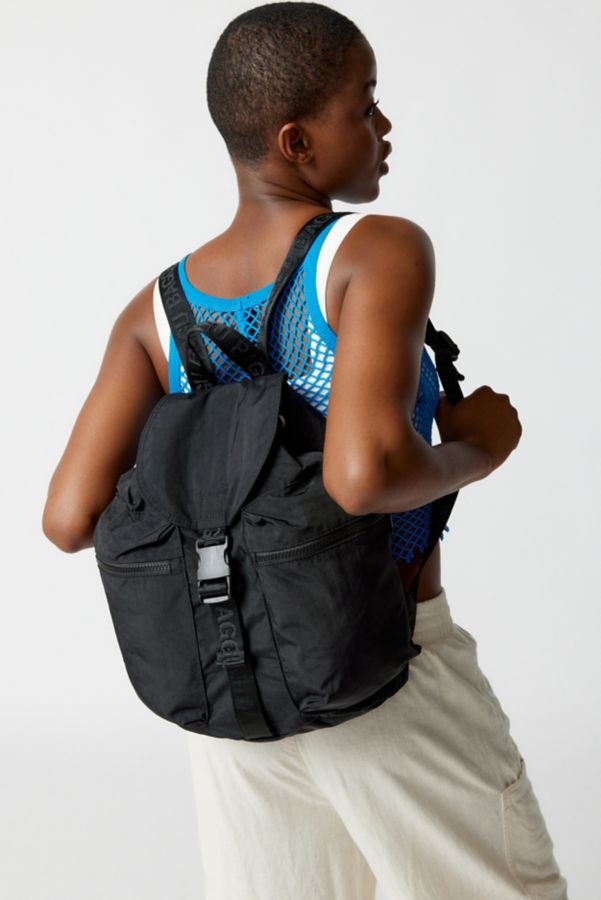 Slide View: 1: BAGGU Sport Backpack