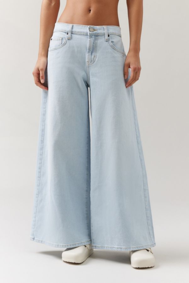 Slide View: 2: BDG Joey A-Line Wide-Leg Jean