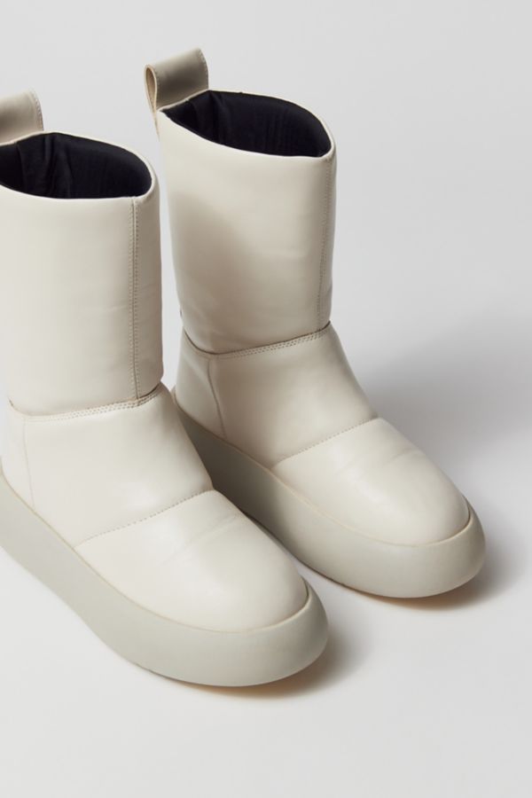 Slide View: 4: Vagabond Shoemakers Aylin Puffer Tall Boot