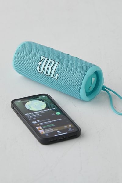 JBL Flip 6 Portable Waterproof Bluetooth Speaker