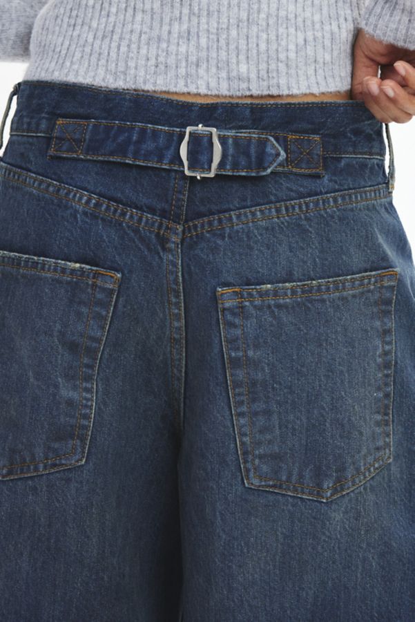 Slide View: 4: BDG Logan Buckle Baggy Barrel Jean