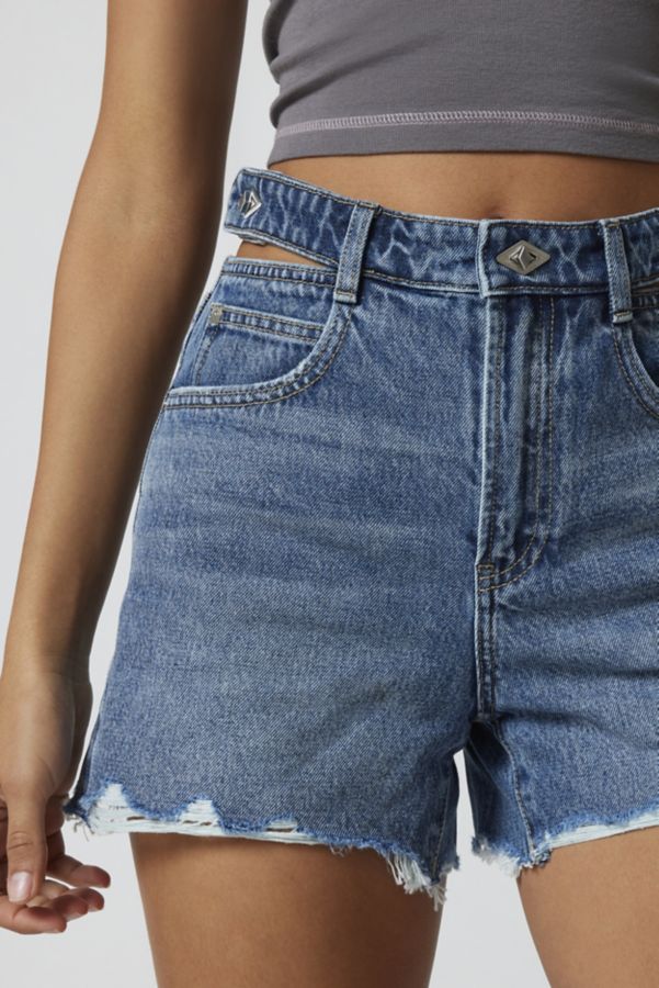 Slide View: 4: Short en Denim Miss Sixty à Taille Découpée