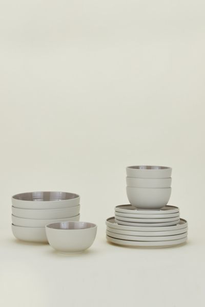 Hawkins New York Essential 16-Piece Dinnerware Set