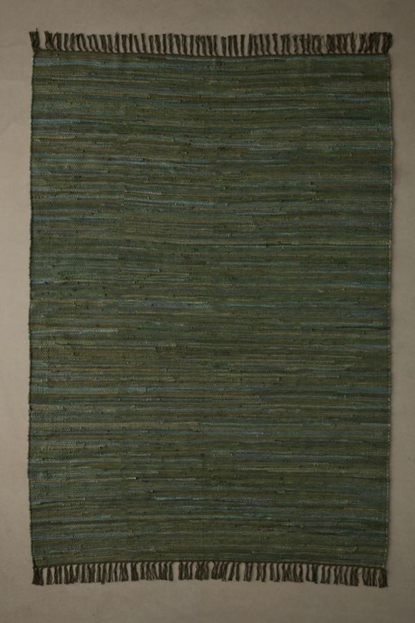 Slide View: 2: Urban Renewal Remnants Solid Chindi Rug