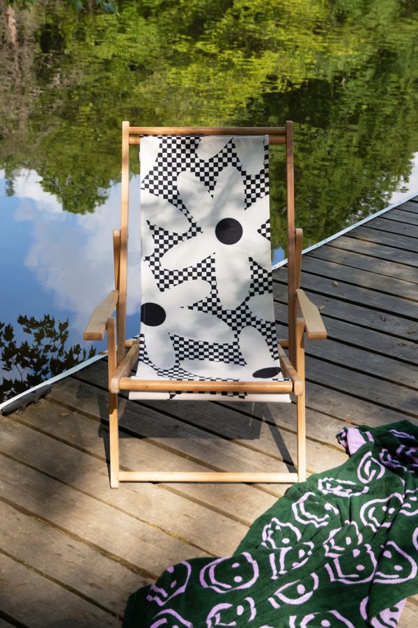 Slide View: 1: Kierkegaard Design Studio Deny Daisy Time Retro Floral Checks Outdoor Folding Chair