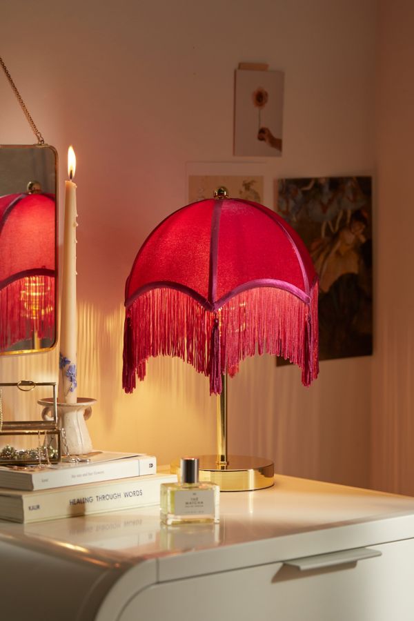 Slide View: 1: Modern Love Table Lamp