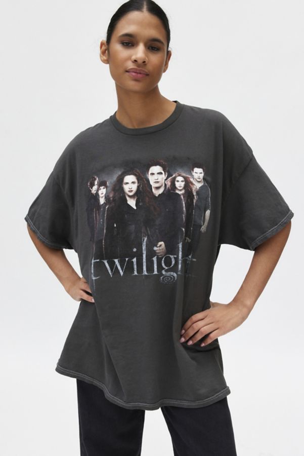 Slide View: 3: Robe T-Shirt Twilight