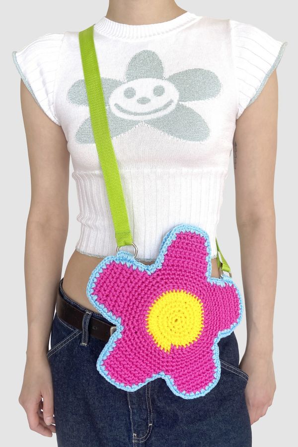 Slide View: 2: Stahl Knit Crochet Daisy Crossbody Bag