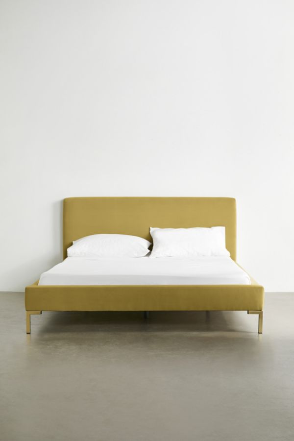 Slide View: 1: Rosalie Classic Velvet Platform Bed