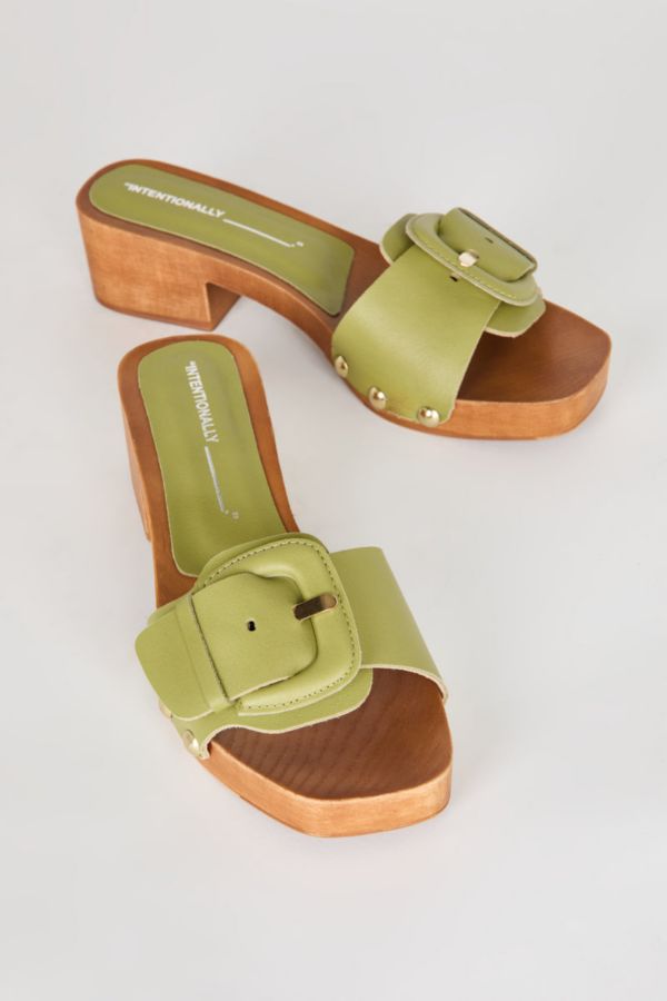 Slide View: 1: Intentionally Blank Mar Clog Sandal