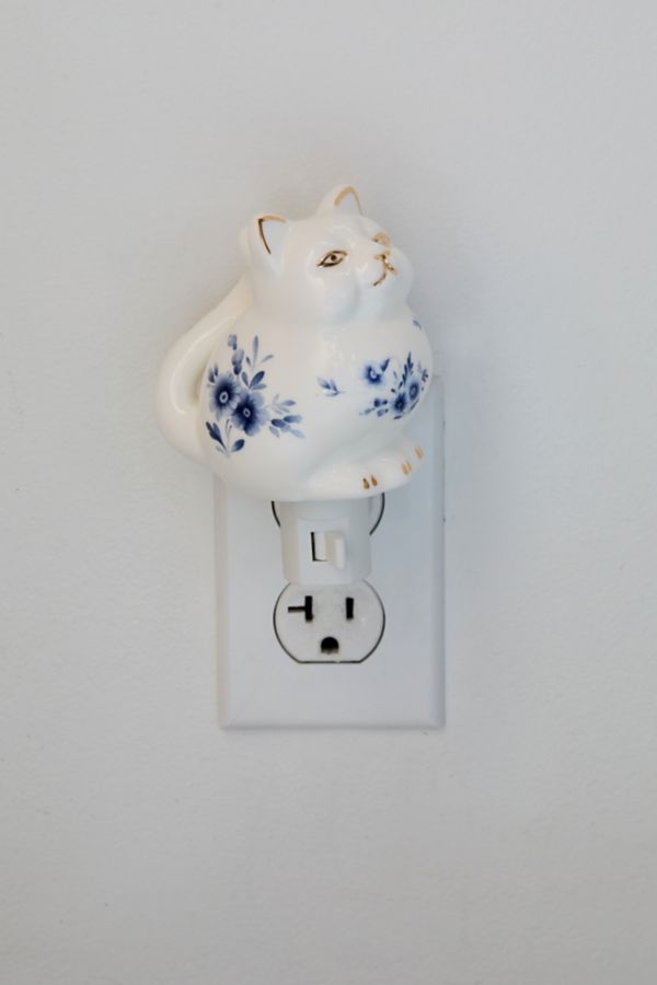 Slide View: 3: Cat Nightlight