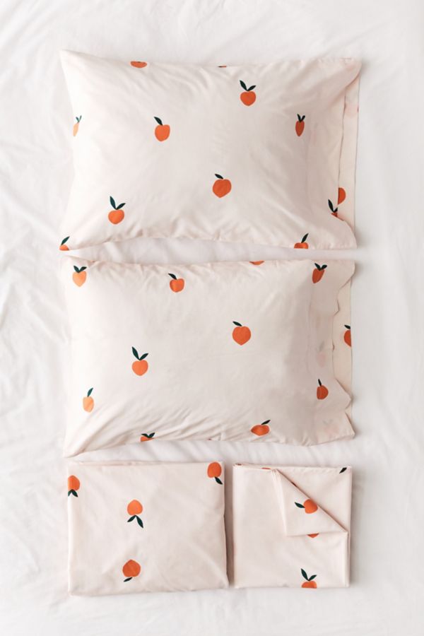 Slide View: 2: Allover Peaches Sheet Set