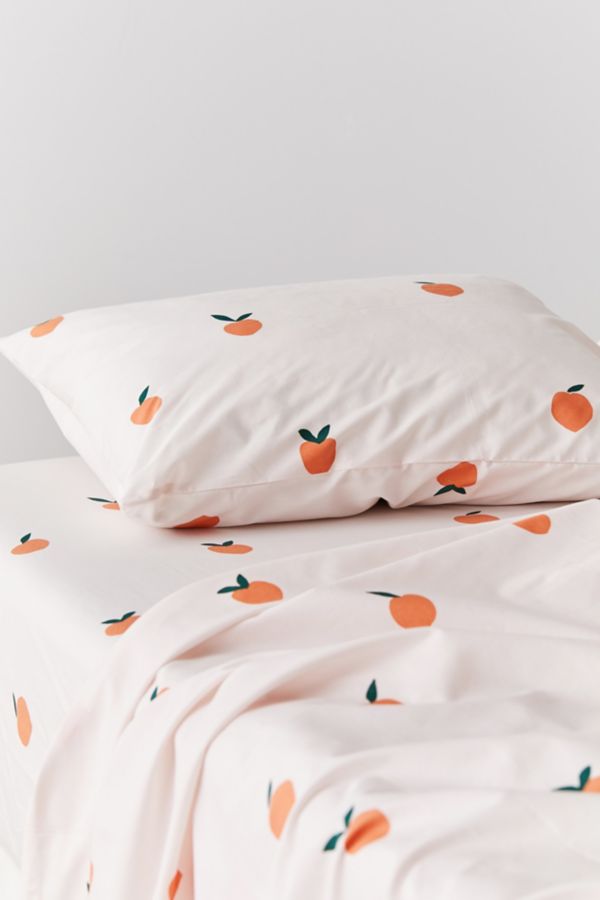 Slide View: 3: Allover Peaches Sheet Set