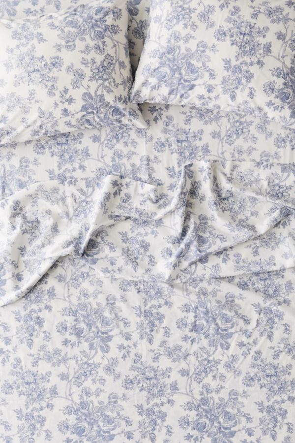 Slide View: 1: Toile Sheet Set