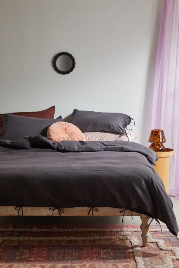 Slide View: 1: Relaxed Linen Tie Bow Duvet Cover