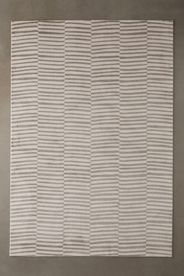 Slide View: 1: Static Tufted Rug