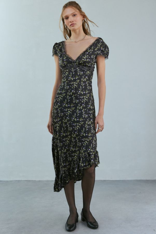 Slide View: 5: Kimchi Blue Cora Lace Trim Printed Asymmetrical Midi Dress