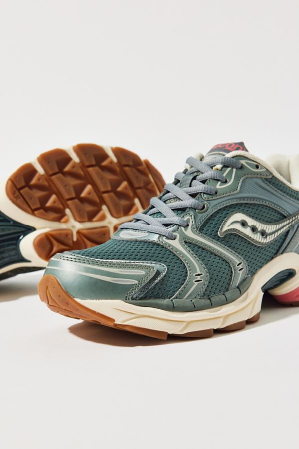 Slide View: 1: Saucony ProGrid Triumph 4 Sneaker