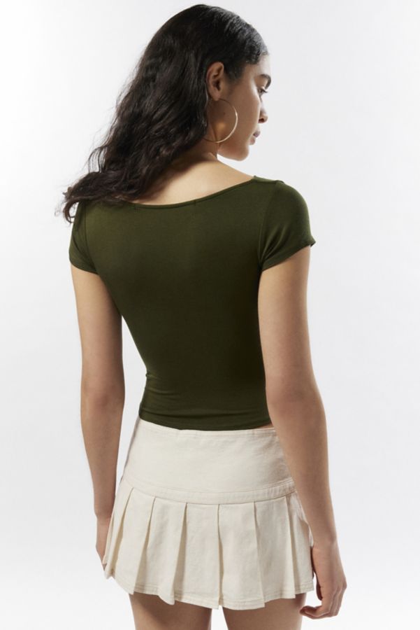 Slide View: 3: Silence + Noise Lara Cowl Neck Cropped Top