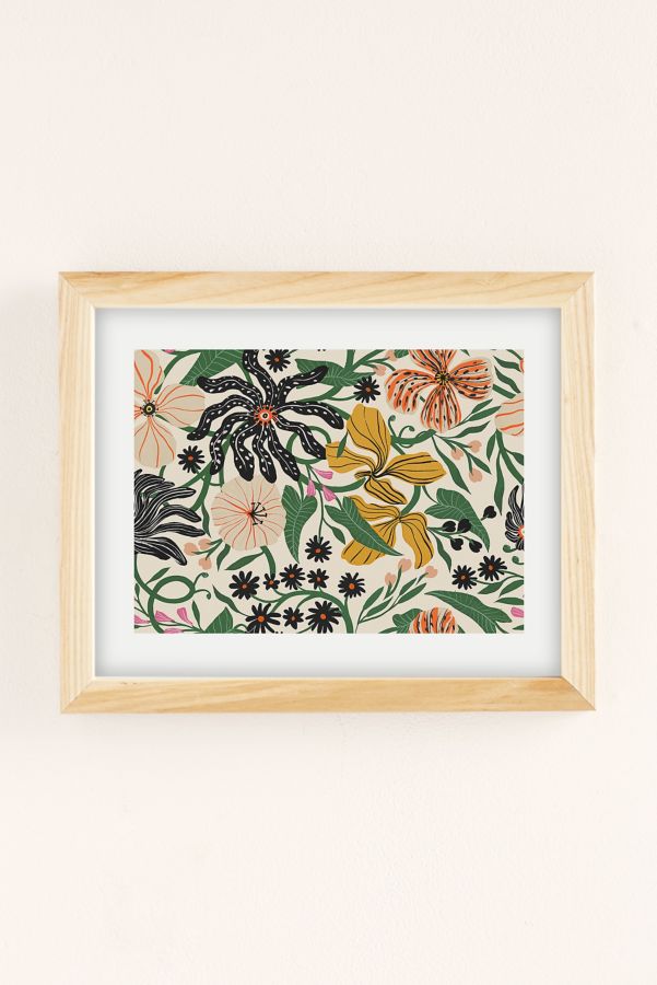 Slide View: 2: Megan Galante Merrick Floral Crème Art Print