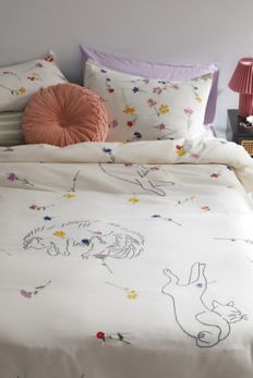 Slide View: 1: Sleepy Cats Embroidered Duvet Cover