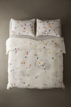 Slide View: 2: Sleepy Cats Embroidered Duvet Cover