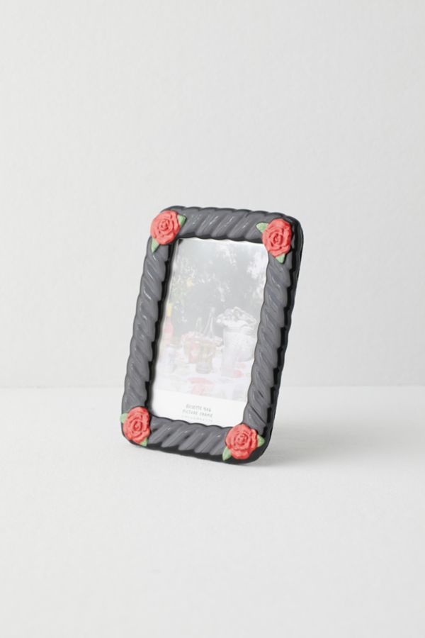 Slide View: 2: Rosebud Picture Frame