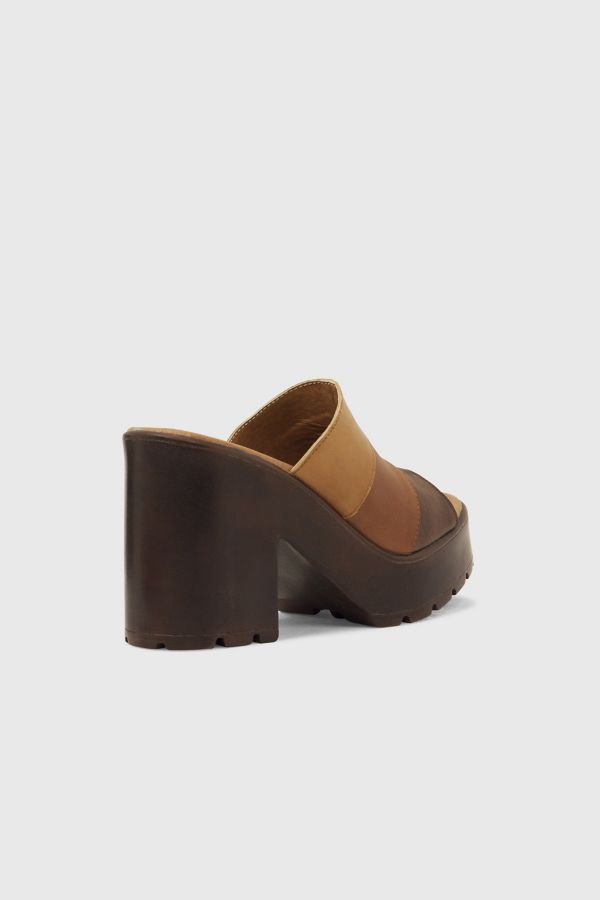 Slide View: 3: ROC Minx Leather Platform Mule