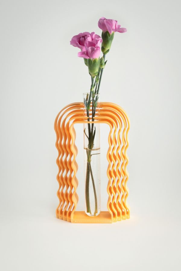 Slide View: 3: Honey & Ivy Cleo Bud Vase