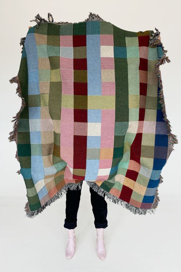 Slide View: 1: Clr Shop Farmhouse Woven Throw Blanket