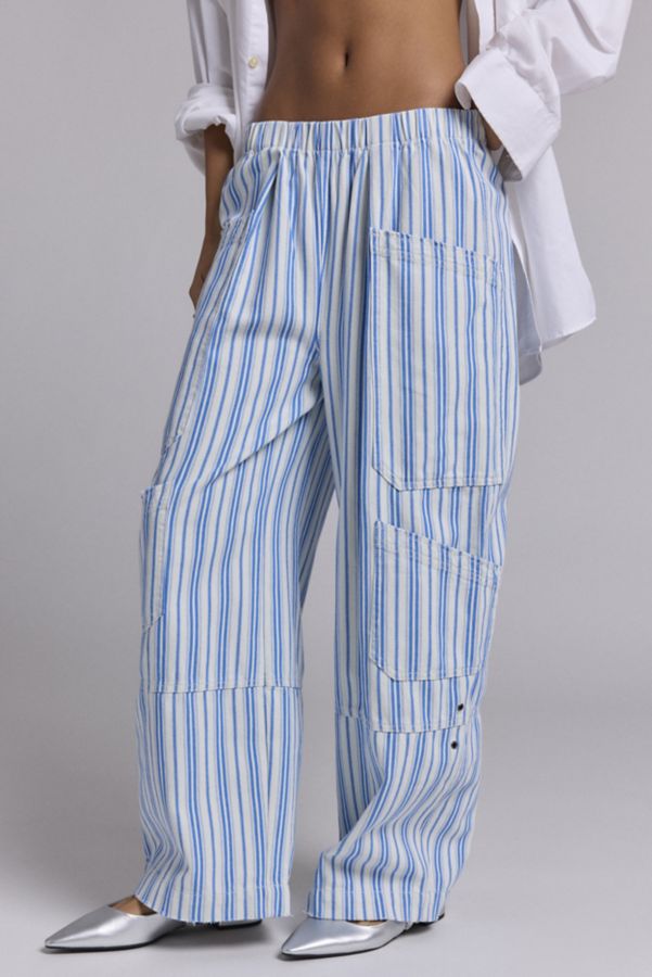 Slide View: 3: BDG Charlie Printed Wide-Leg Pant