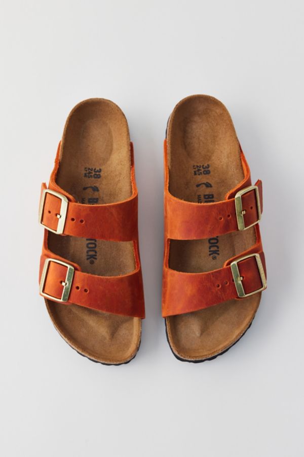 Slide View: 2: Birkenstock Arizona Oiled Leather Sandal