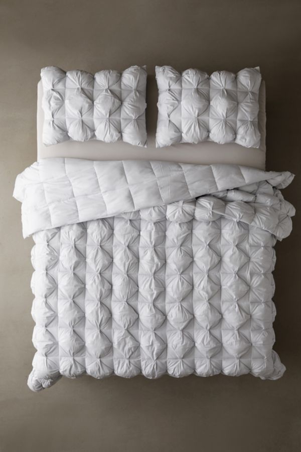 Slide View: 2: Diamond Puff Comforter