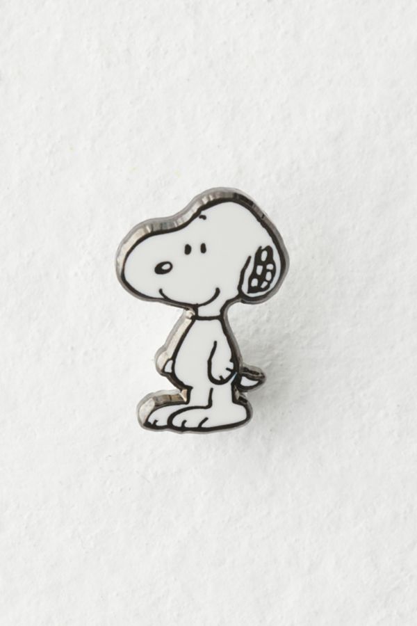 Slide View: 2: Pintrill Peanuts Snoopy Enamel Pin