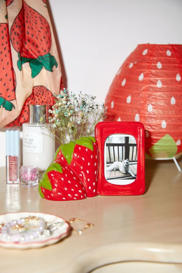 Slide View: 1: Strawberry INSTAX Picture Frame Vase