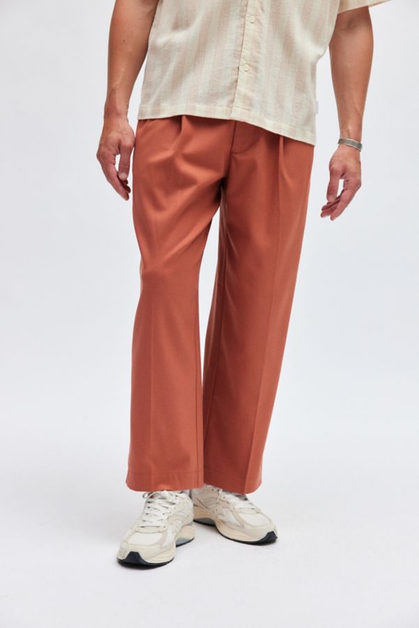 Slide View: 1: Standard Cloth Jason Relaxed Pleated Trouser Pant