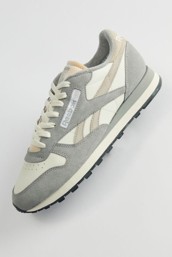 Slide View: 1: Reebok Classic Leather Sneaker