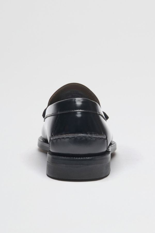 Slide View: 3: Sebago Classic Will Tassle Loafer