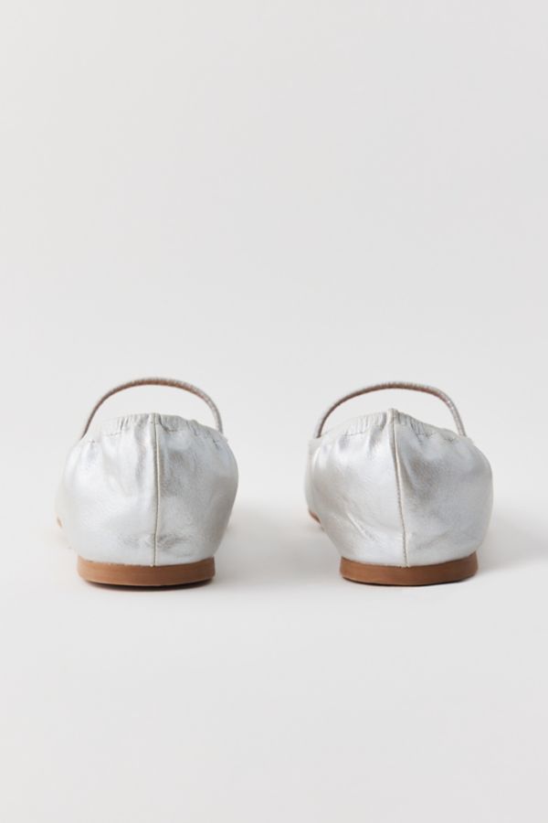 Slide View: 4: UO Mila Ballet Flat