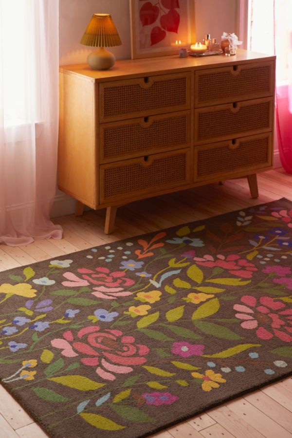 Slide View: 1: Floral Tufted Wool Rug