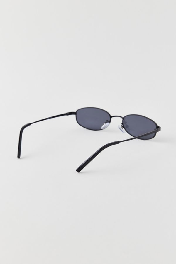 Slide View: 3: UO Essential Metal Rectangle Sunglasses