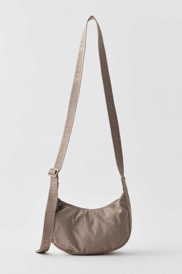 Slide View: 1: BAGGU Small Nylon Crescent Bag