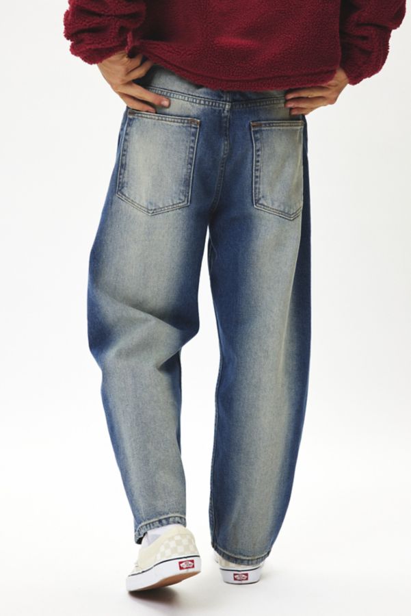 Slide View: 3: BDG Cropped Skate Fit Relaxed Jean